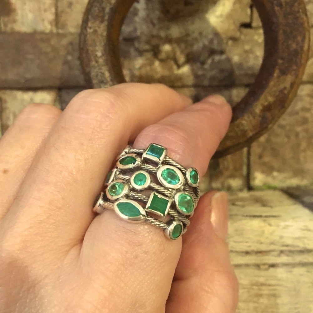 🌳🕊EMERALD ring - Picture 4 of 5